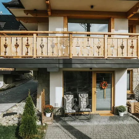 Chalet Mountain Base - Dom Hrabiego *